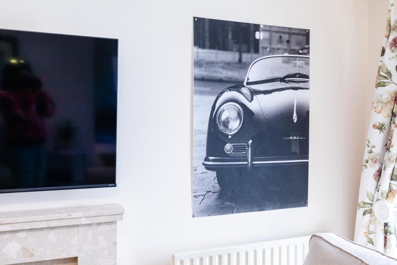 Chichester Retreat House With Free Parking Esterno foto