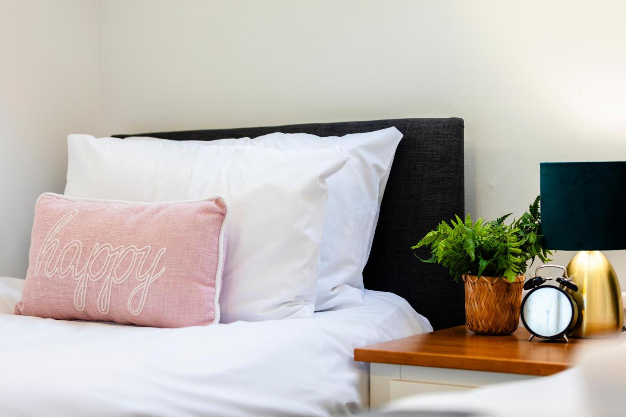 Chichester Retreat House With Free Parking Esterno foto