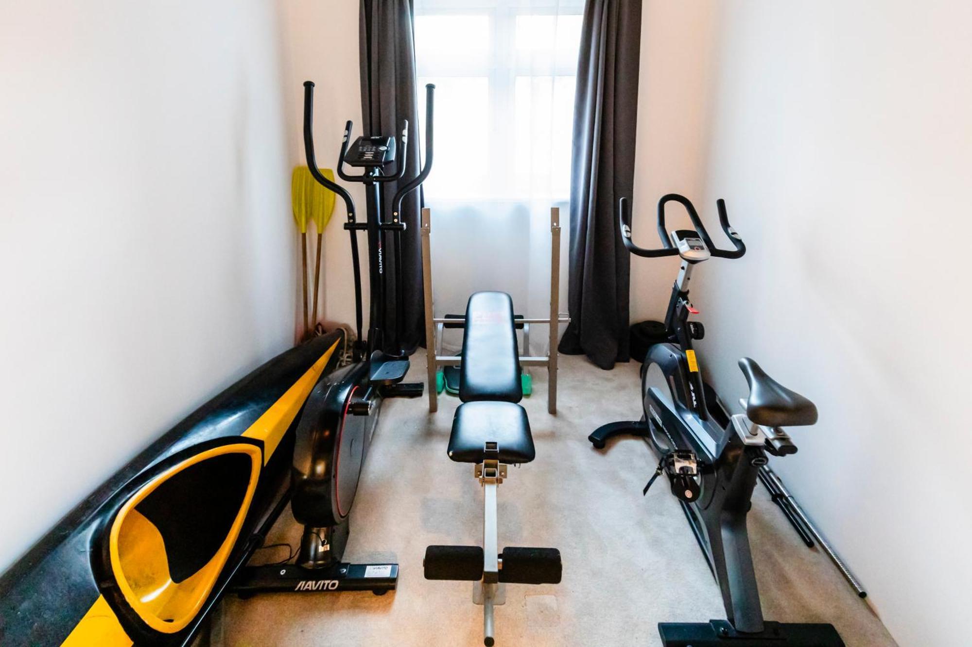 Chichester Retreat House With Free Parking Esterno foto