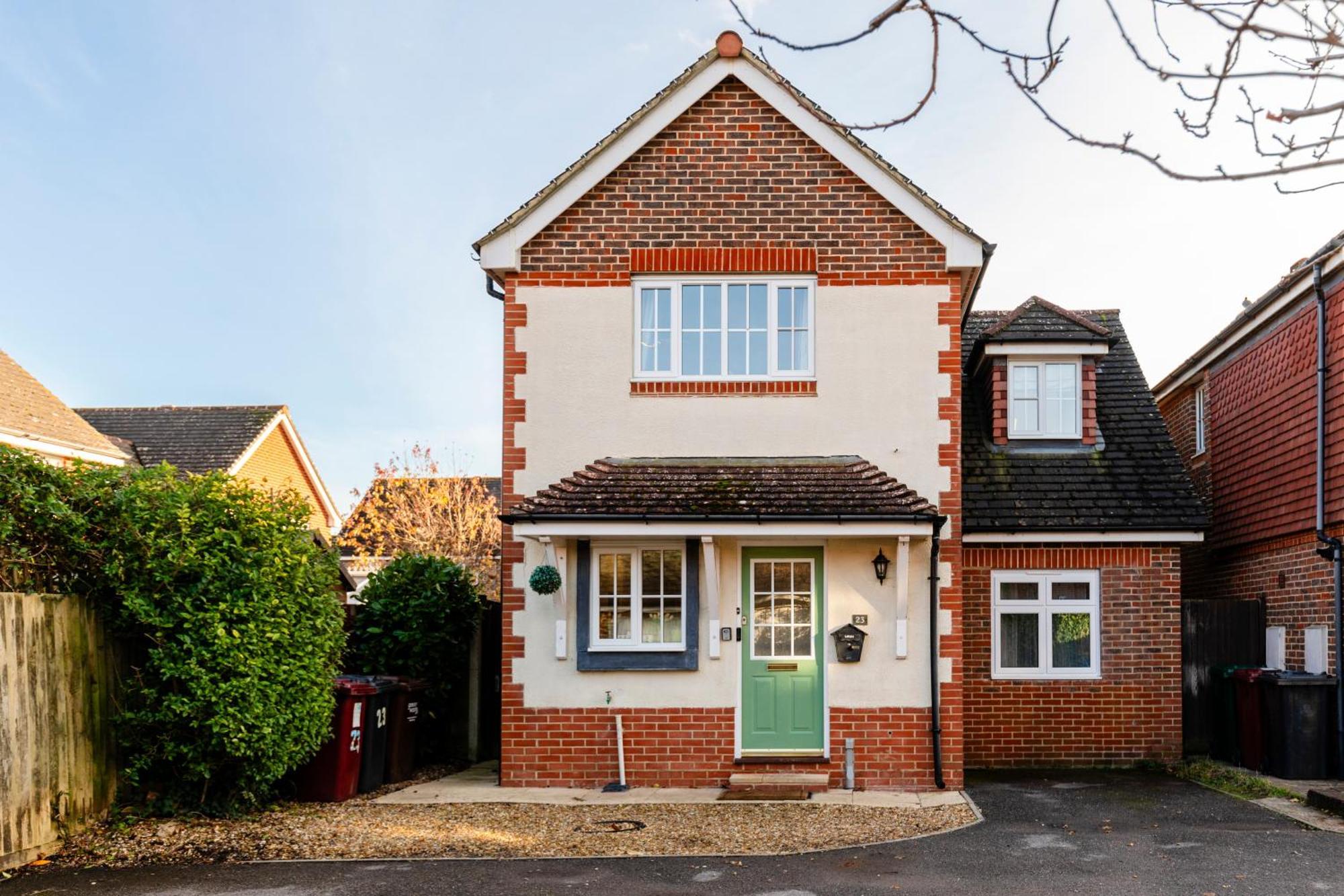 Chichester Retreat House With Free Parking Esterno foto